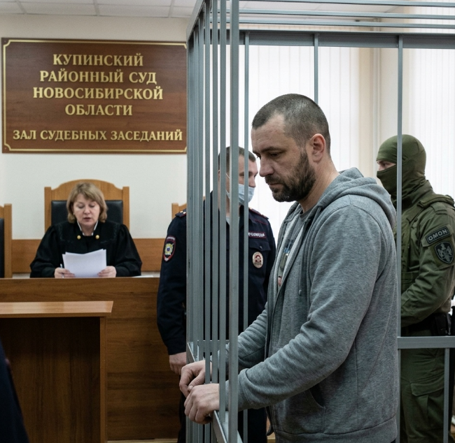 Зал заседаний Купинского районного суда Новосибирской области во время оглашения обвинительного приговора по уголовному делу.