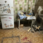 Служебная собака с полицейским кинологом на месте преступления в Татарске
